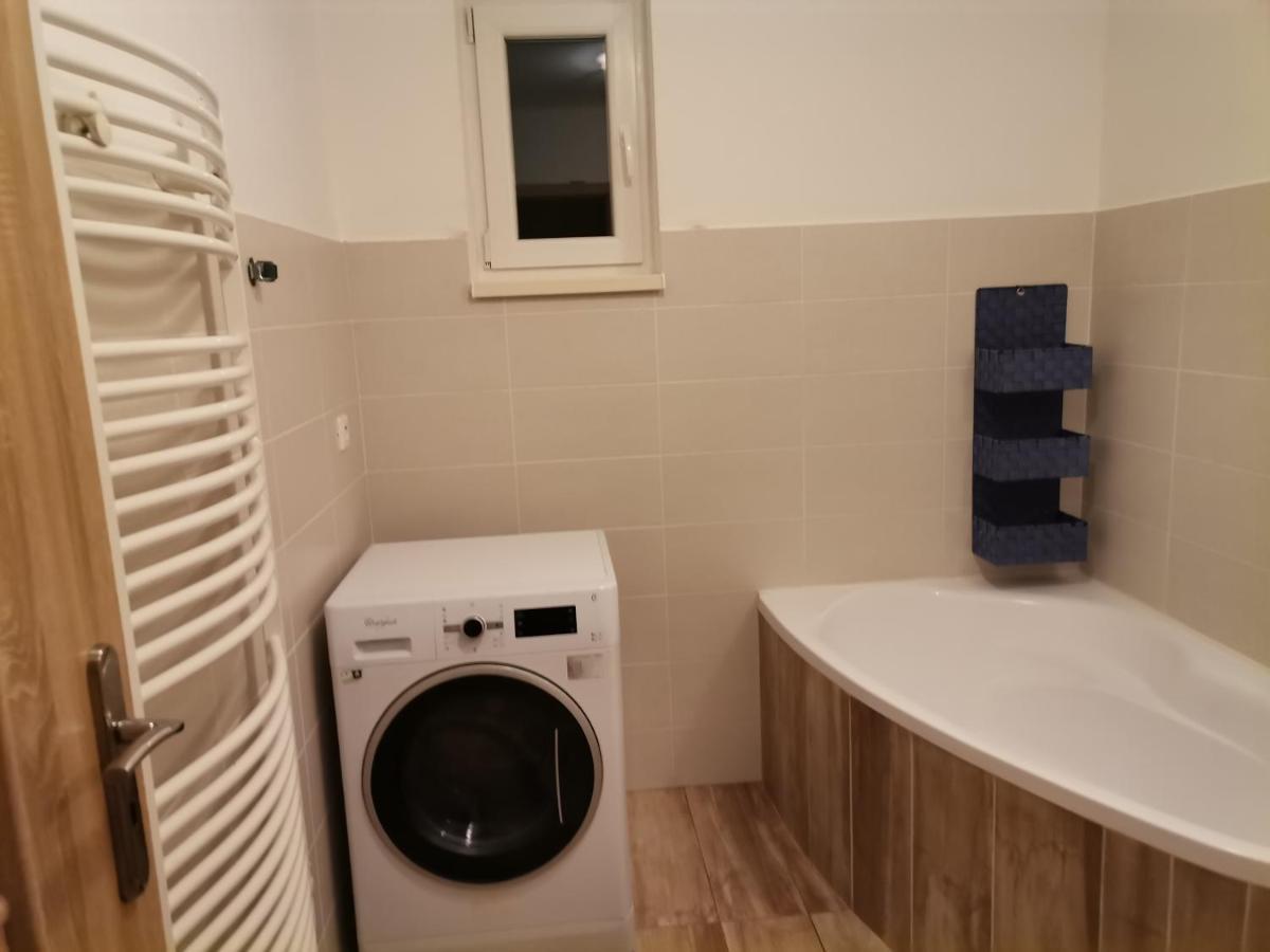 Apartman Family S Vyhladom Na Choc Lucky Exterior foto