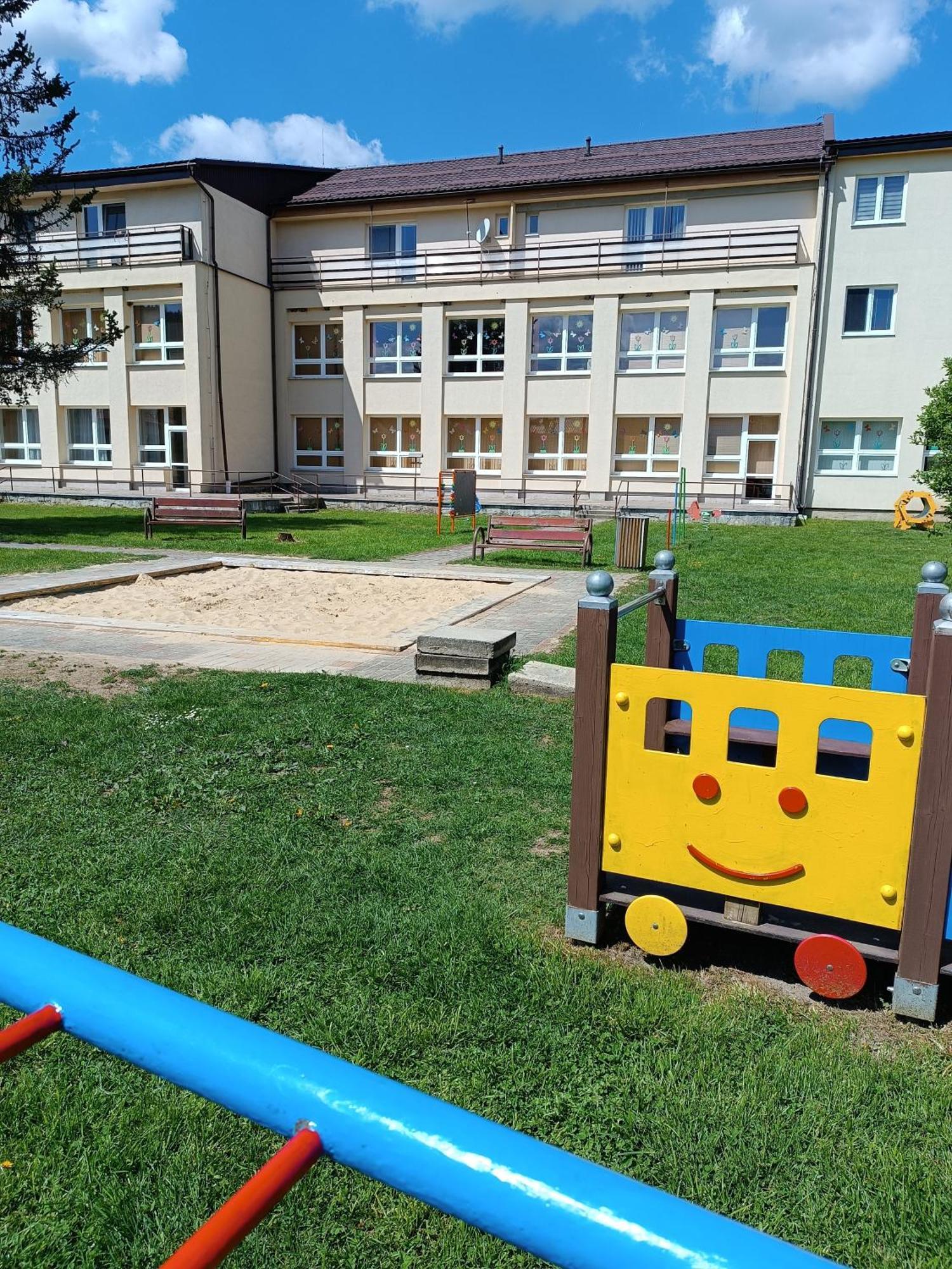 Apartman Family S Vyhladom Na Choc Lucky Exterior foto